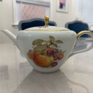 Vintage Tea Pot Fruit Orchard Bavaria Germany Golden Crown E&R 1886 Porcelain